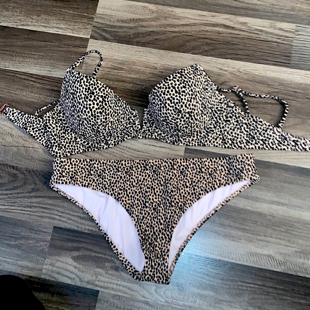 Women’s bikini
